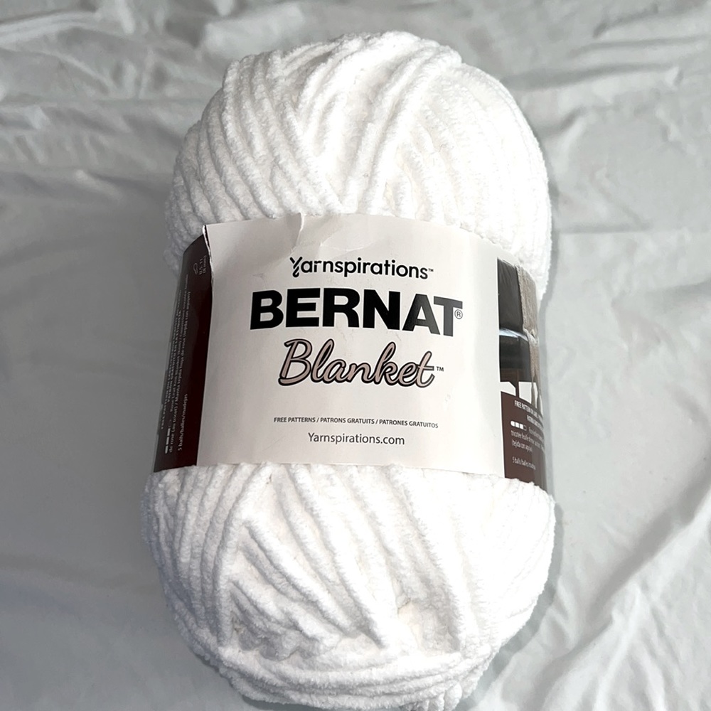 White chunky chenille yarn
